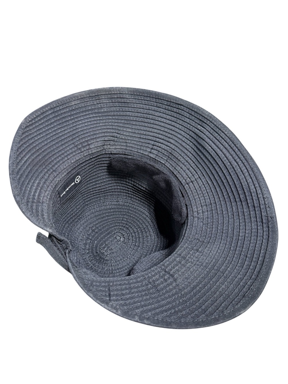 Mercedes-Benz Sun Hat - Picture 5 of 9